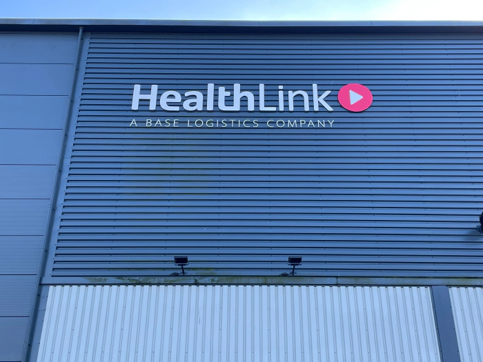 Manchester Health Link Sign