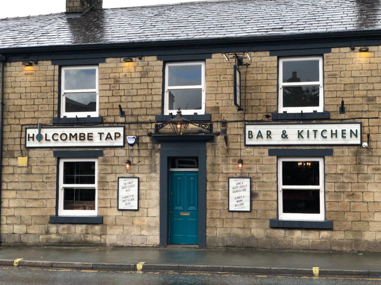 Holcombe Tap signage by The Sign Makers